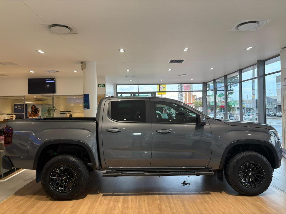Volkswagen Amarok 2.0 TDI Life Auto D/C P/U, image 2