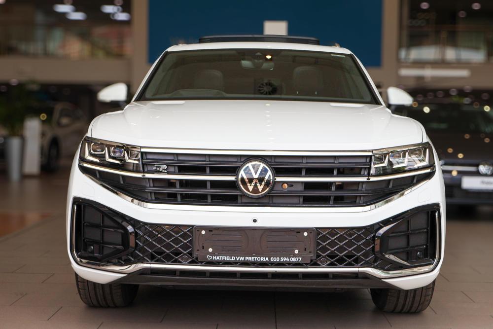 Volkswagen Touareg 3.0 TDI V6 R-Line, image 2