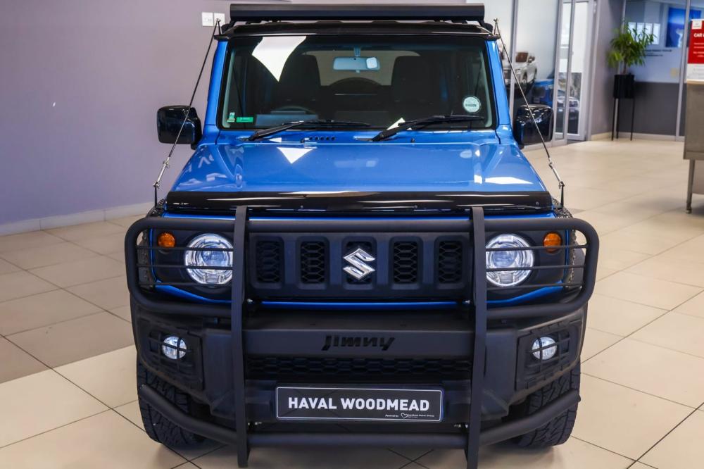 Suzuki Jimny 1.5 GLX, image 2