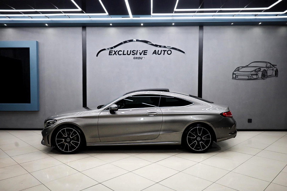 Mercedes-Benz C220d coupe AMG Line auto, image 2
