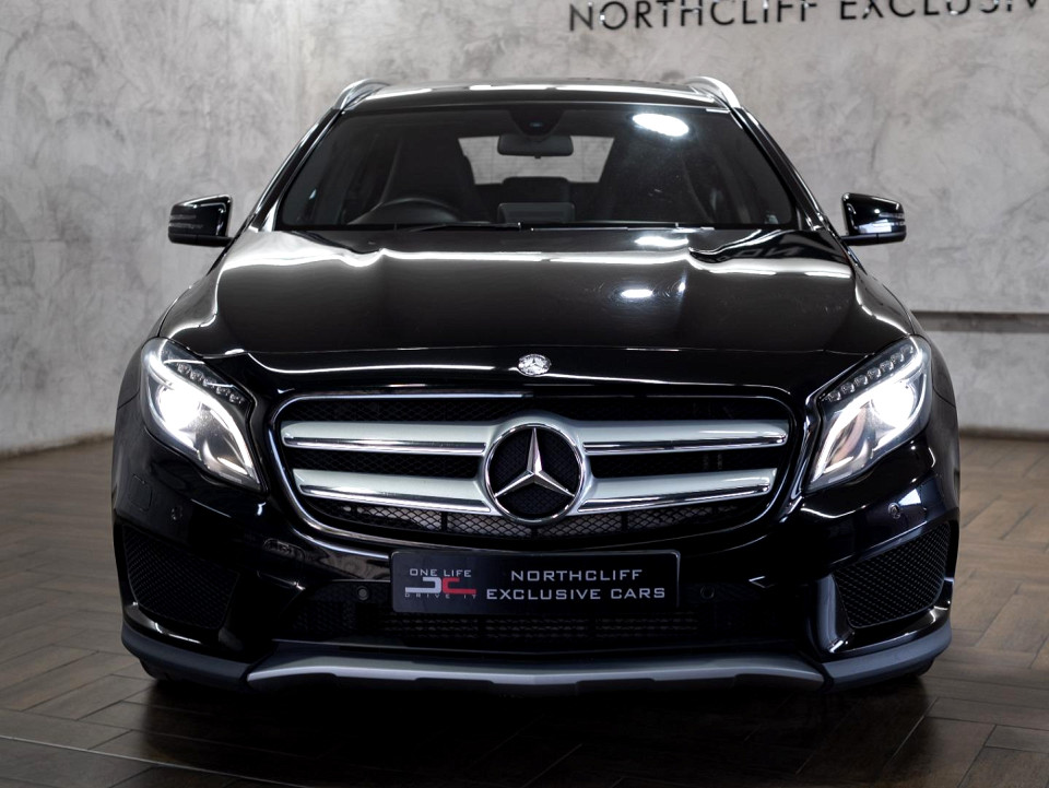 MERCEDES-BENZ GLA 200 A/T, image 2
