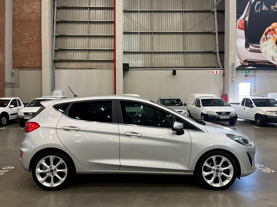 FORD FIESTA 1.0 ECOBOOST TITANIUM A/T 5DR, image 2