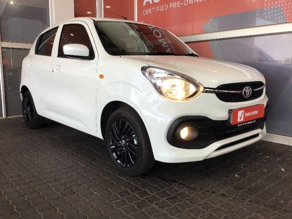 TOYOTA VITZ 1.0 XR AMT, image 1