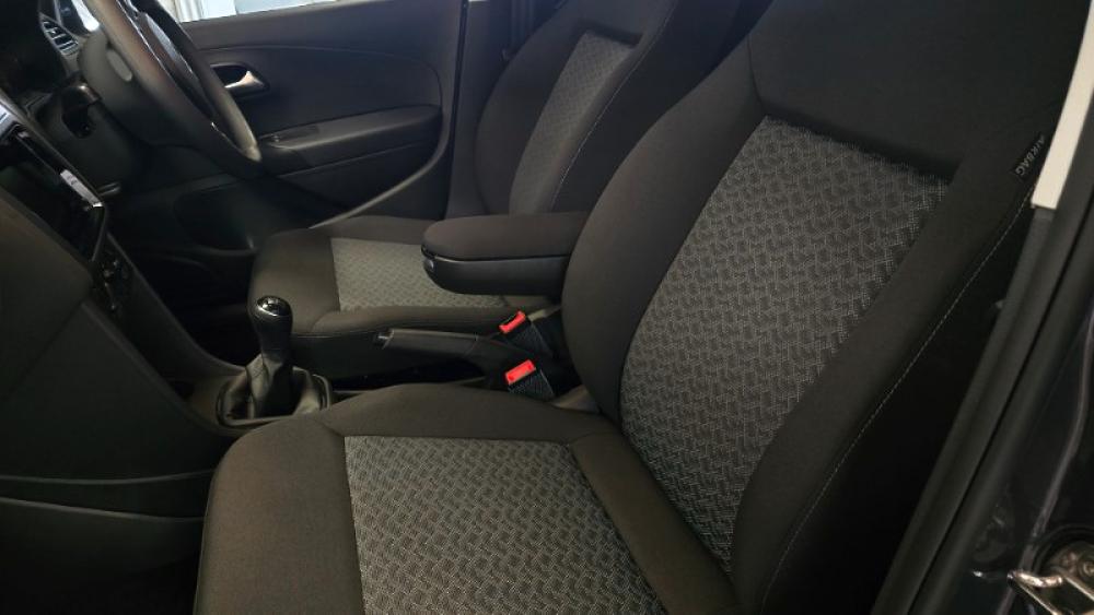 Volkswagen Polo Vivo 1.4 Life 63kW Life, image 2