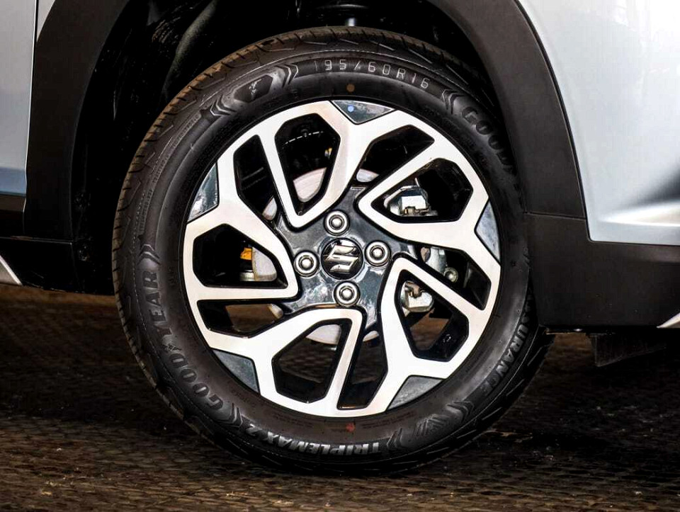 SUZUKI FRONX 1.5 GLX A/T, image 2