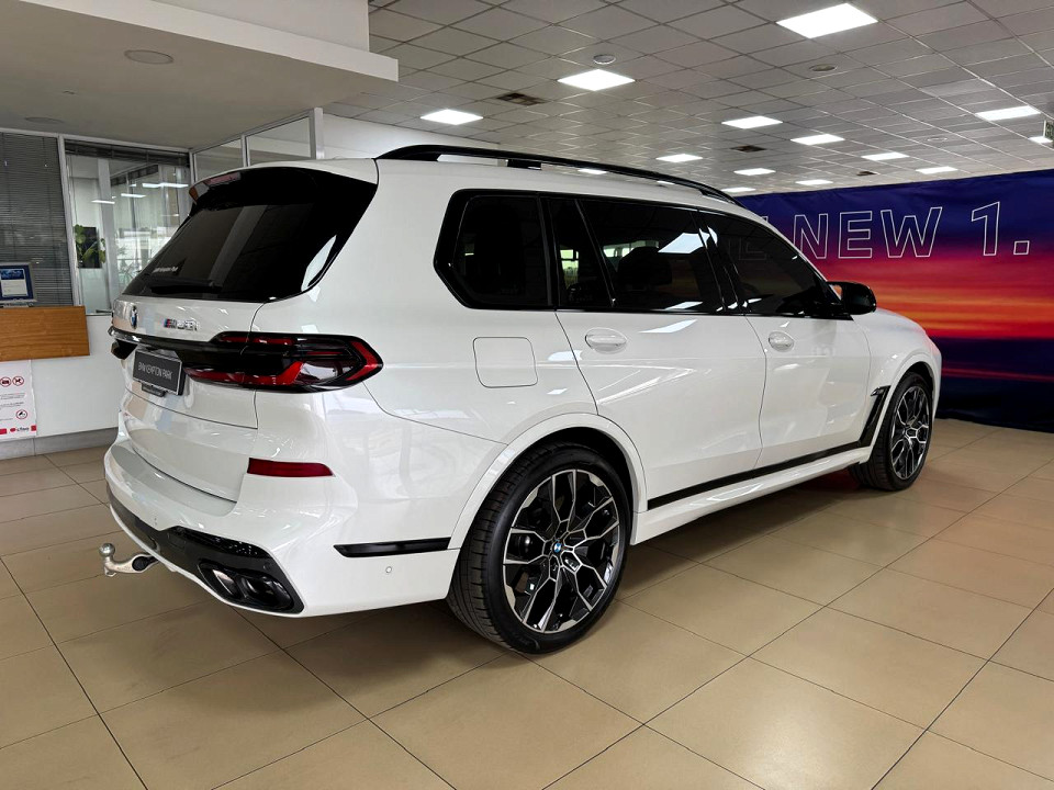 BMW X7 xDRIVE M60i M PERFORMANCE (G07), image 2