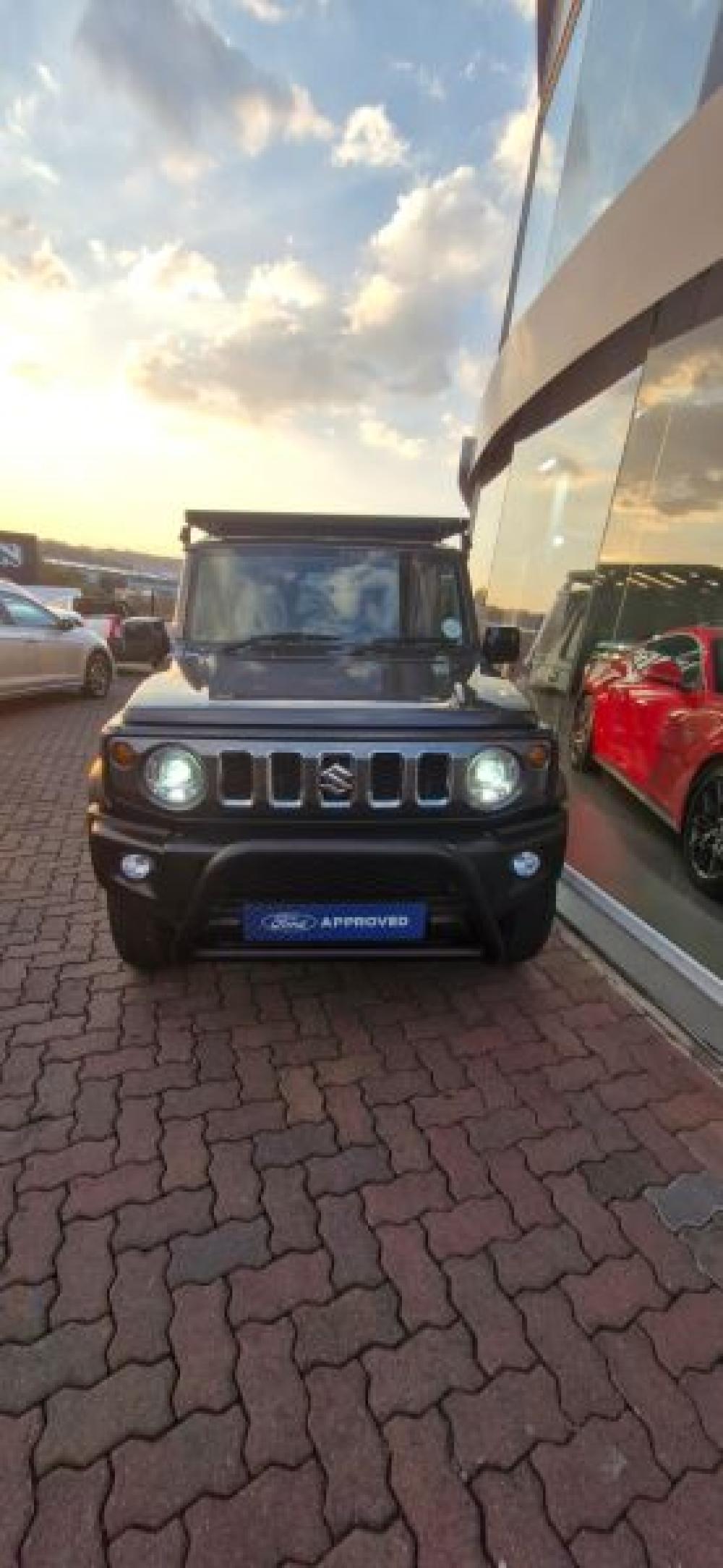 Suzuki Jimny 1.5 GLX 5Dr, image 1