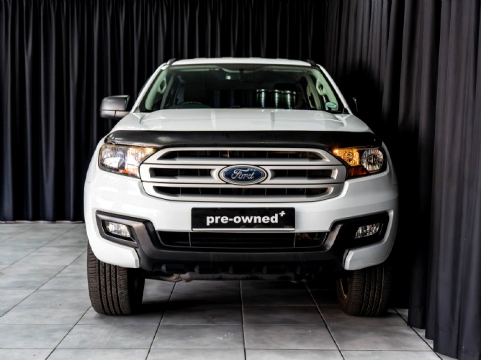 FORD EVEREST 2.2 TDCi  XLS A/T, image 2