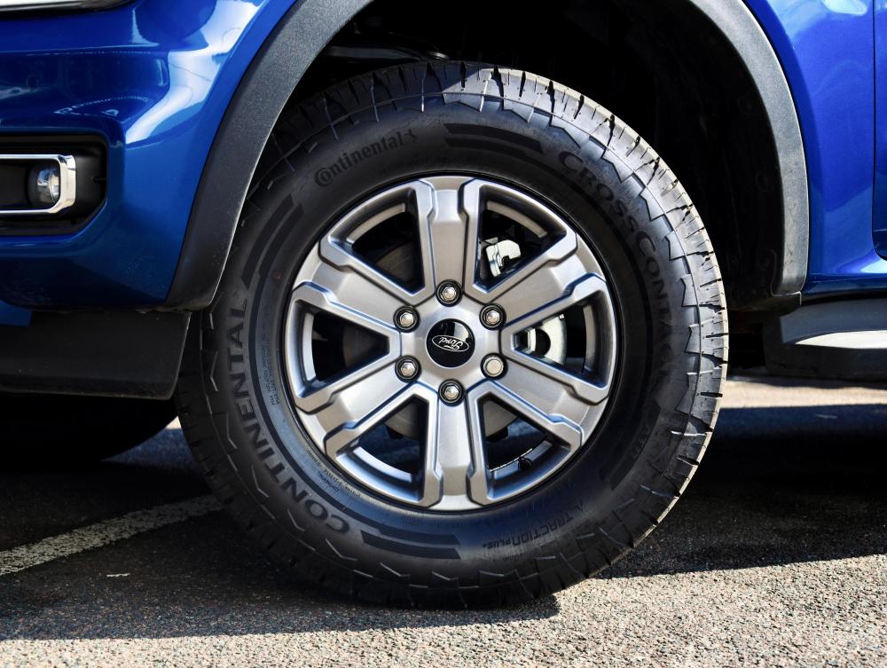 Ford Ranger XLT 2.0L SiT D-Cab 4x2 6AT, image 2