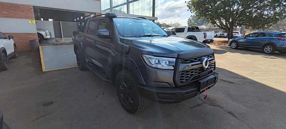 GWM P300 2.4TD LTD 4x4 A/T D/C P/U, image 1