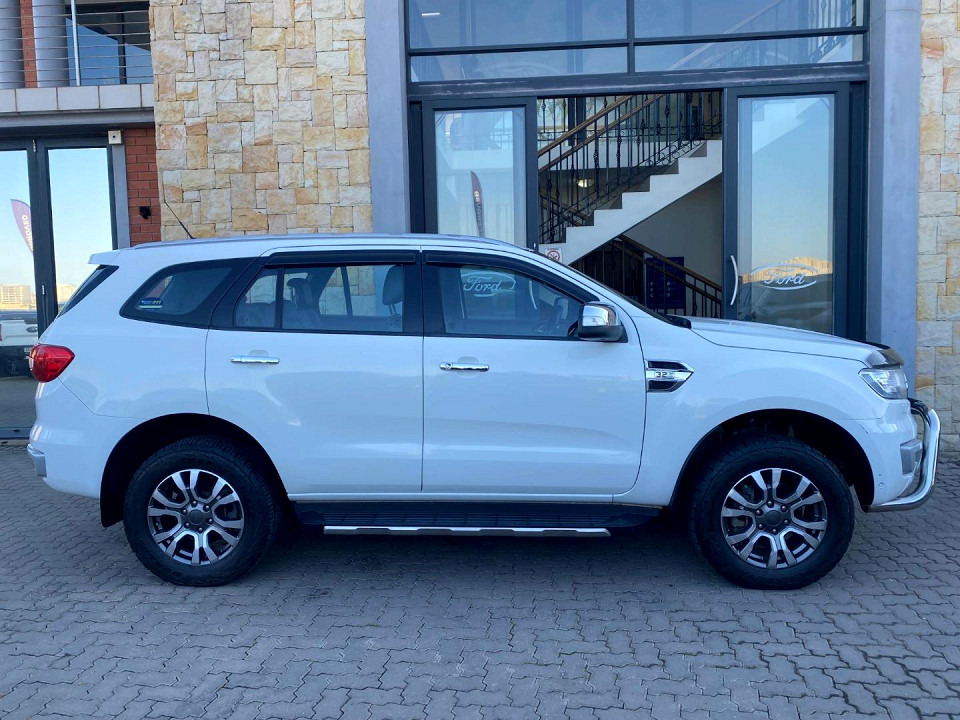FORD EVEREST 3.2 TDCi LTD 4X4 A/T, image 2