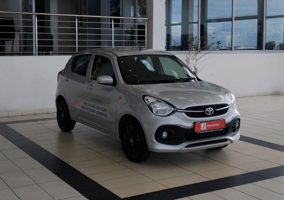 TOYOTA VITZ 1.0 XR, image 1