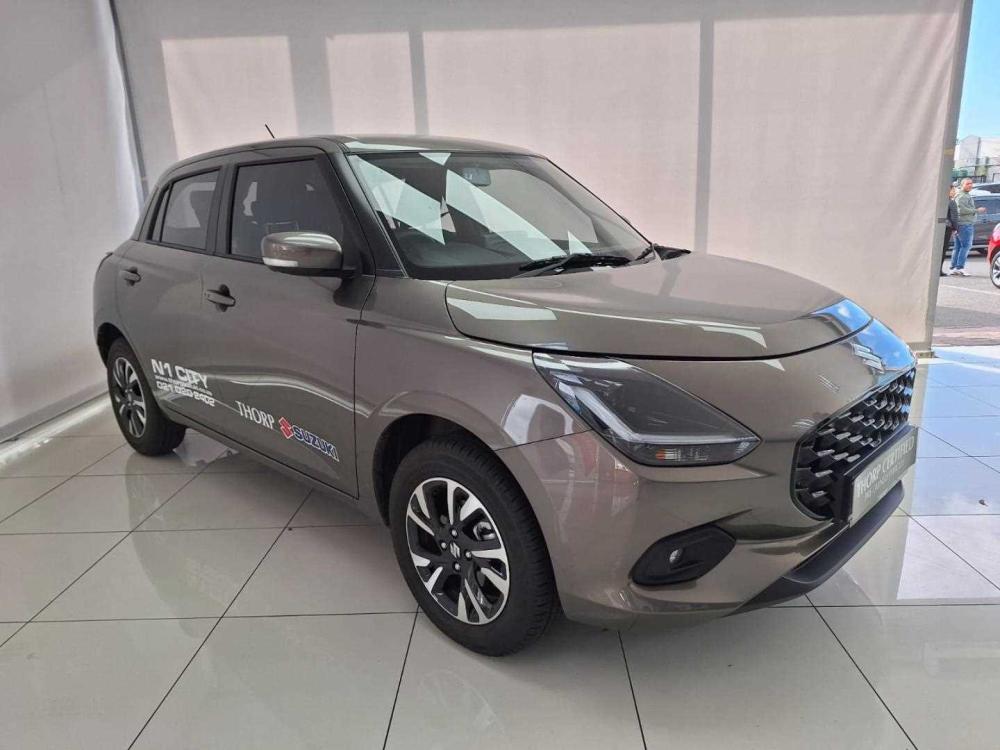 Suzuki Swift 1.2 GLX MT, image 1