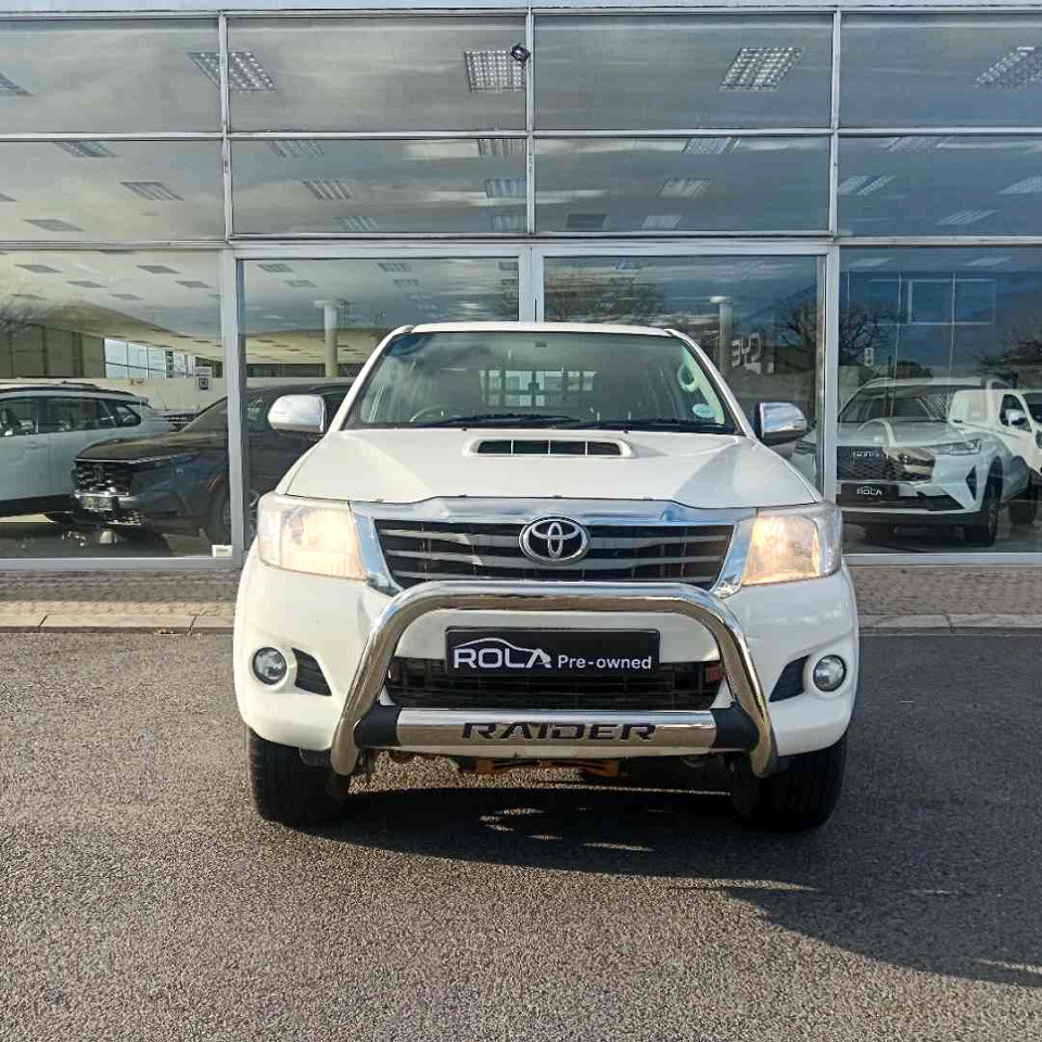 TOYOTA HILUX 3.0 D-4D RAIDER R/B P/U D/C, image 2