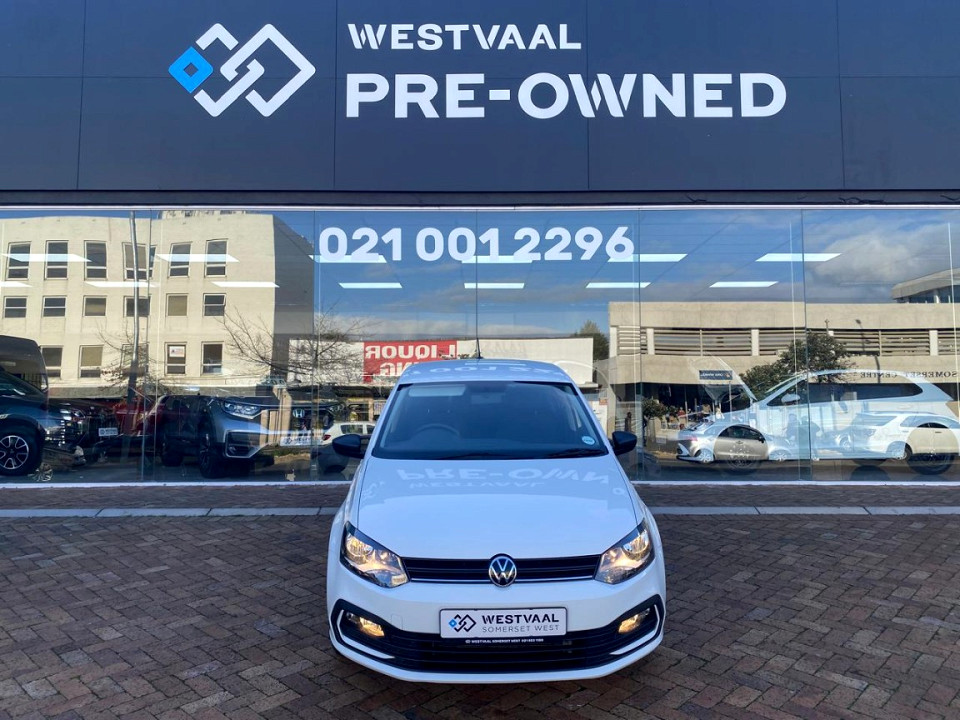 VOLKSWAGEN POLO VIVO 1.4 (5DR), image 2