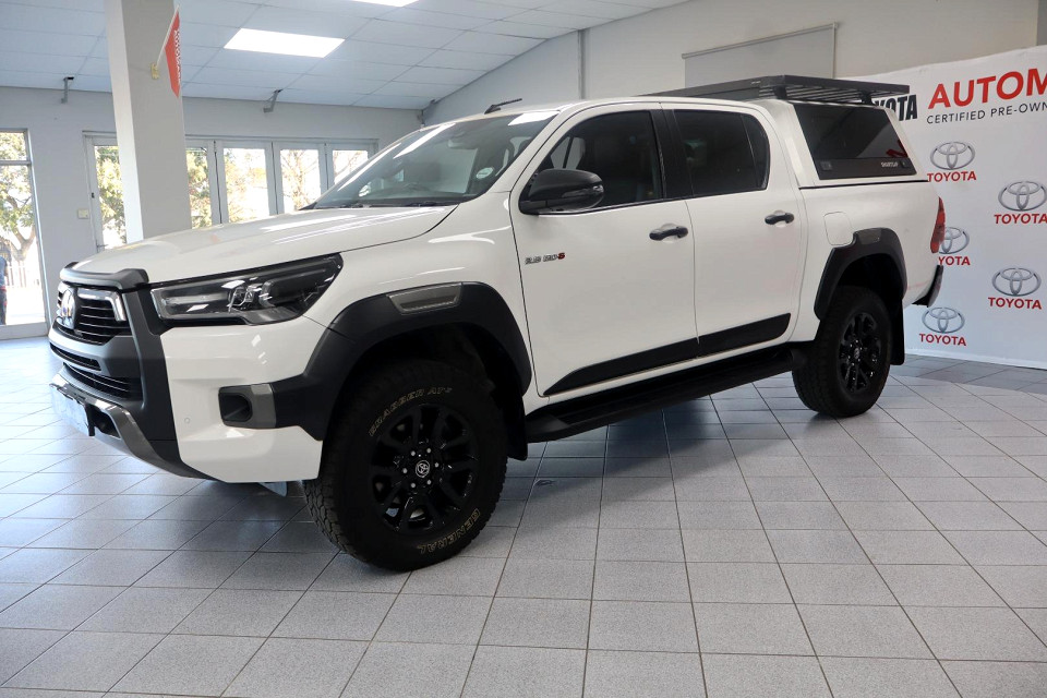 Toyota Hilux Double Cab 2.8GD6 4X4 Legend AT, image 1