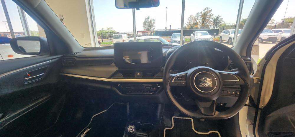 Suzuki Swift 1.2 GL+ MT, image 1