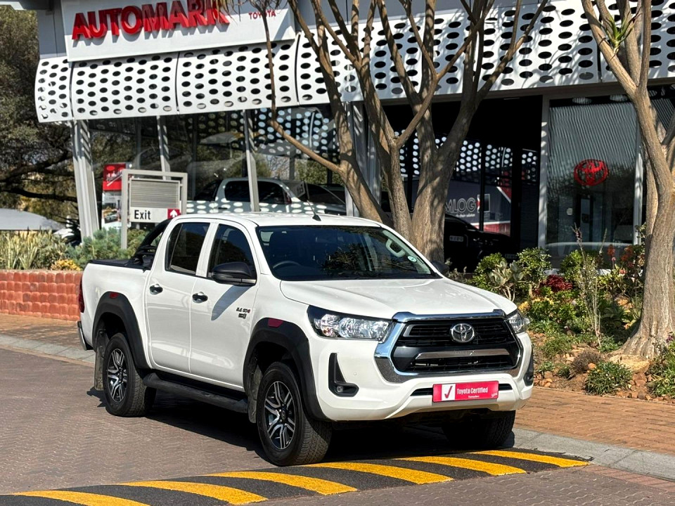 TOYOTA HILUX 2.4 GD-6 RAIDER X 4X4 A/T P/U D/C, image 1