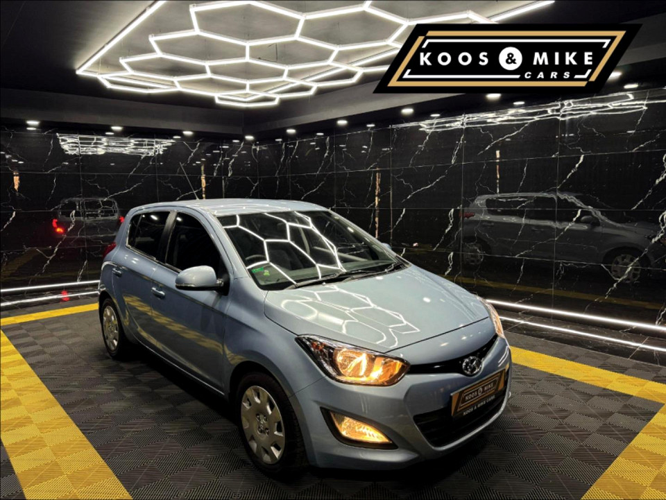 Hyundai i20 1.4 Fluid auto, image 1