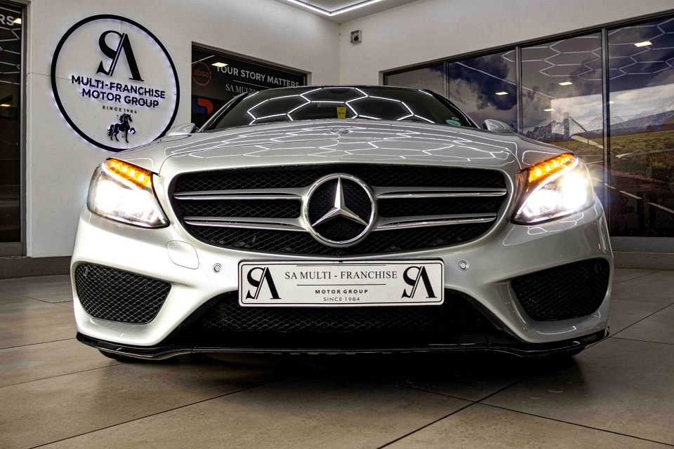 MERCEDES-BENZ C200 AMG LINE A/T, image 2