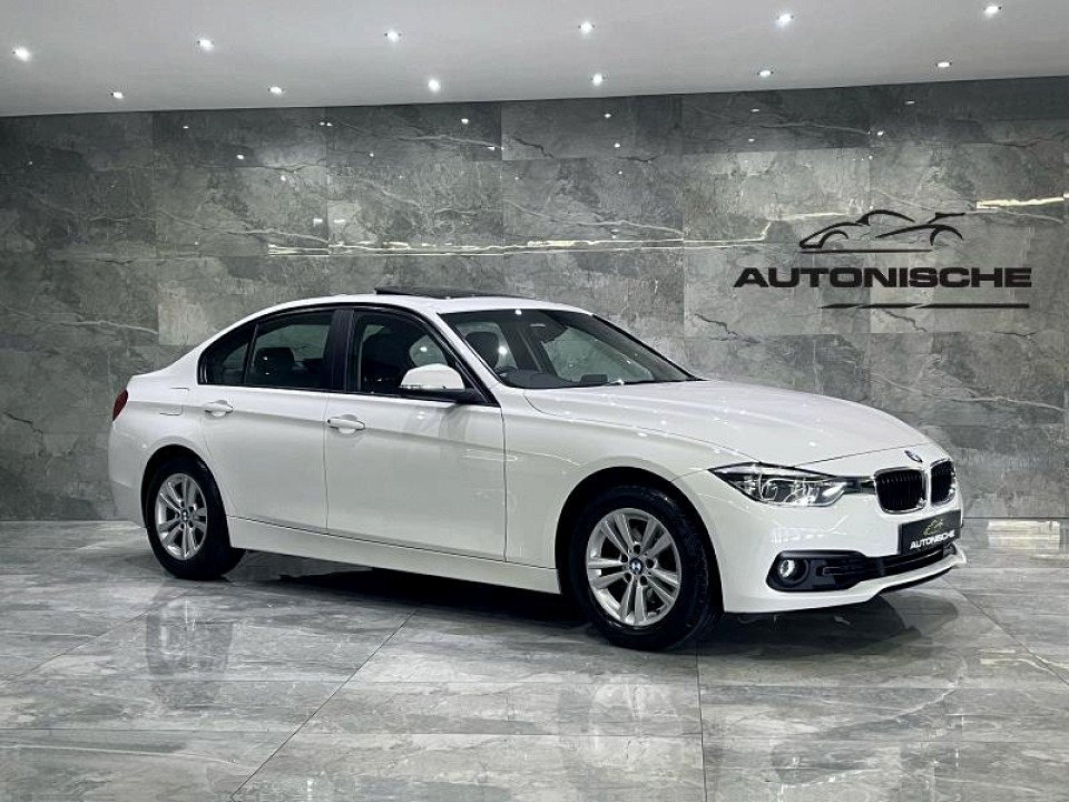 BMW 318i A/T (F30), image 1