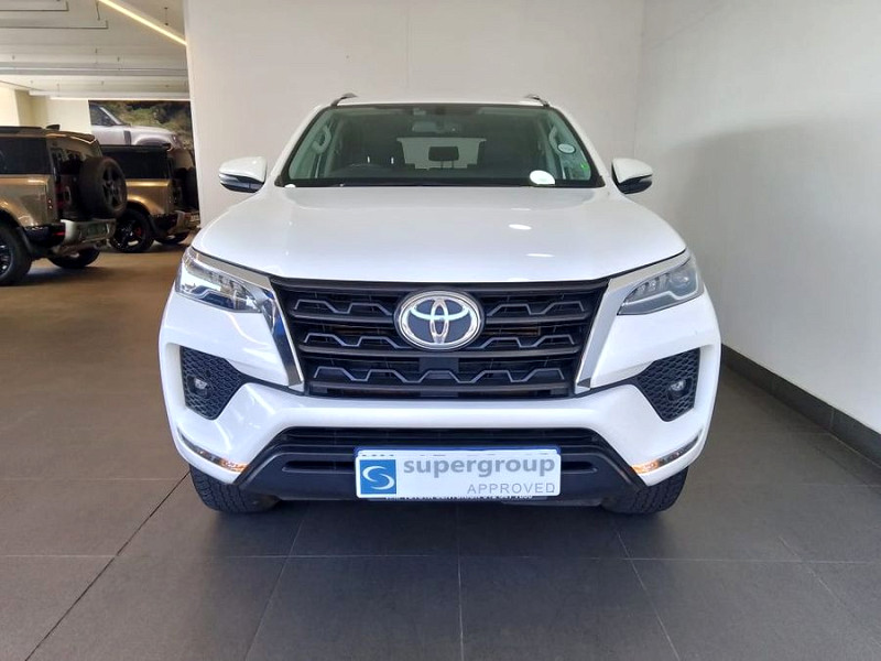 TOYOTA FORTUNER 2.8GD-6 R/B A/T, image 2
