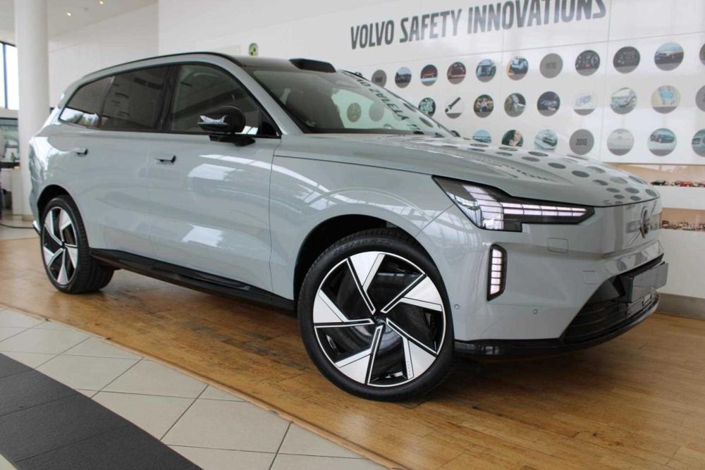 Volvo EX90 Ultra Twin Motor Performance, image 1