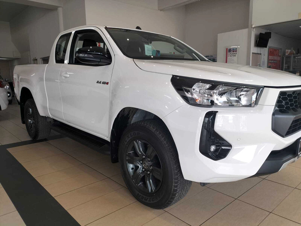 TOYOTA HILUX 2.4 GD-6 RB RAIDER A/T P/U E/CAB, image 1
