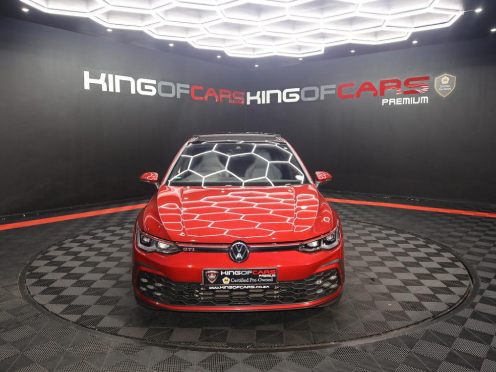 Volkswagen Golf 8 GTI 2.0 TSI DSG, image 2