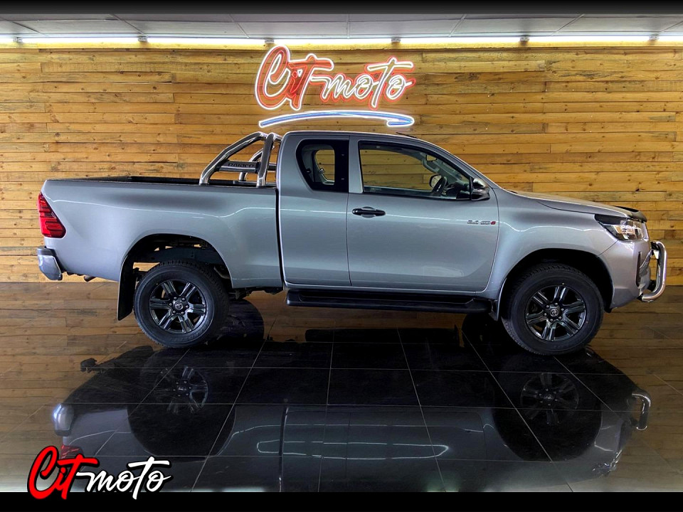 TOYOTA HILUX 2.8 GD-6 RAIDER 4X4 A/T P/U D/C, image 2
