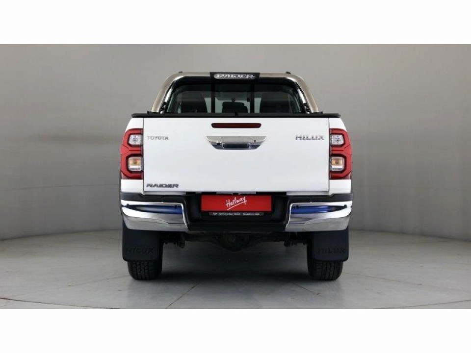 TOYOTA HILUX 2.8 GD-6 RAIDER 4X4 A/T P/U D/C, image 2