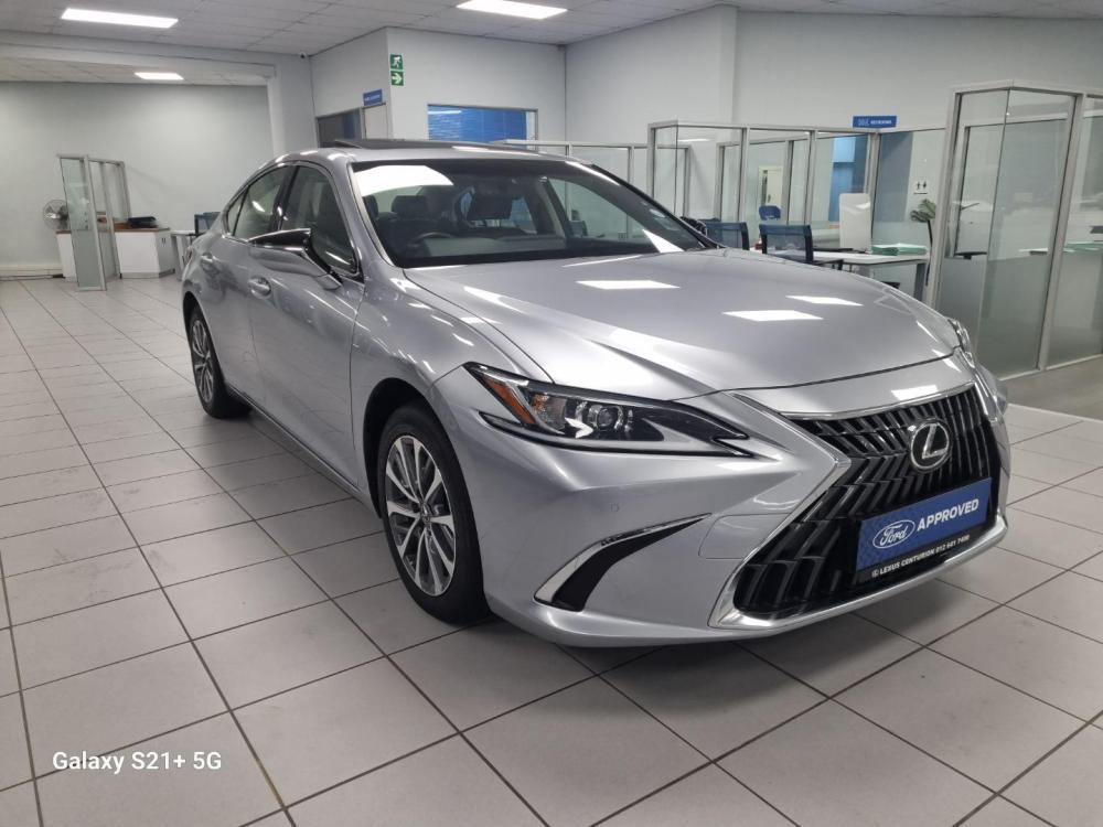 Lexus ES 250 EX, image 1