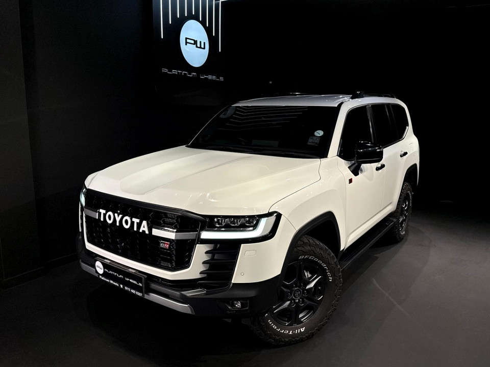 TOYOTA LANDCRUISER 300 V6 3.3D GR-S, image 2