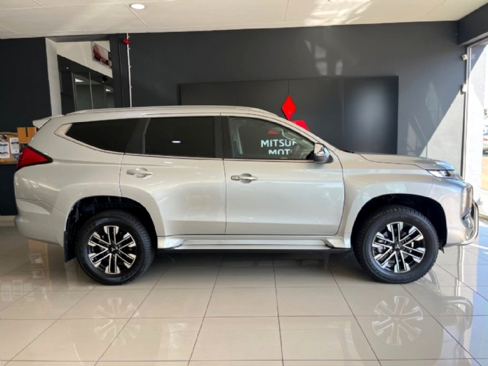 MITSUBISHI PAJERO SPORT 2.4D 4X4 EXCEED A/T, image 2