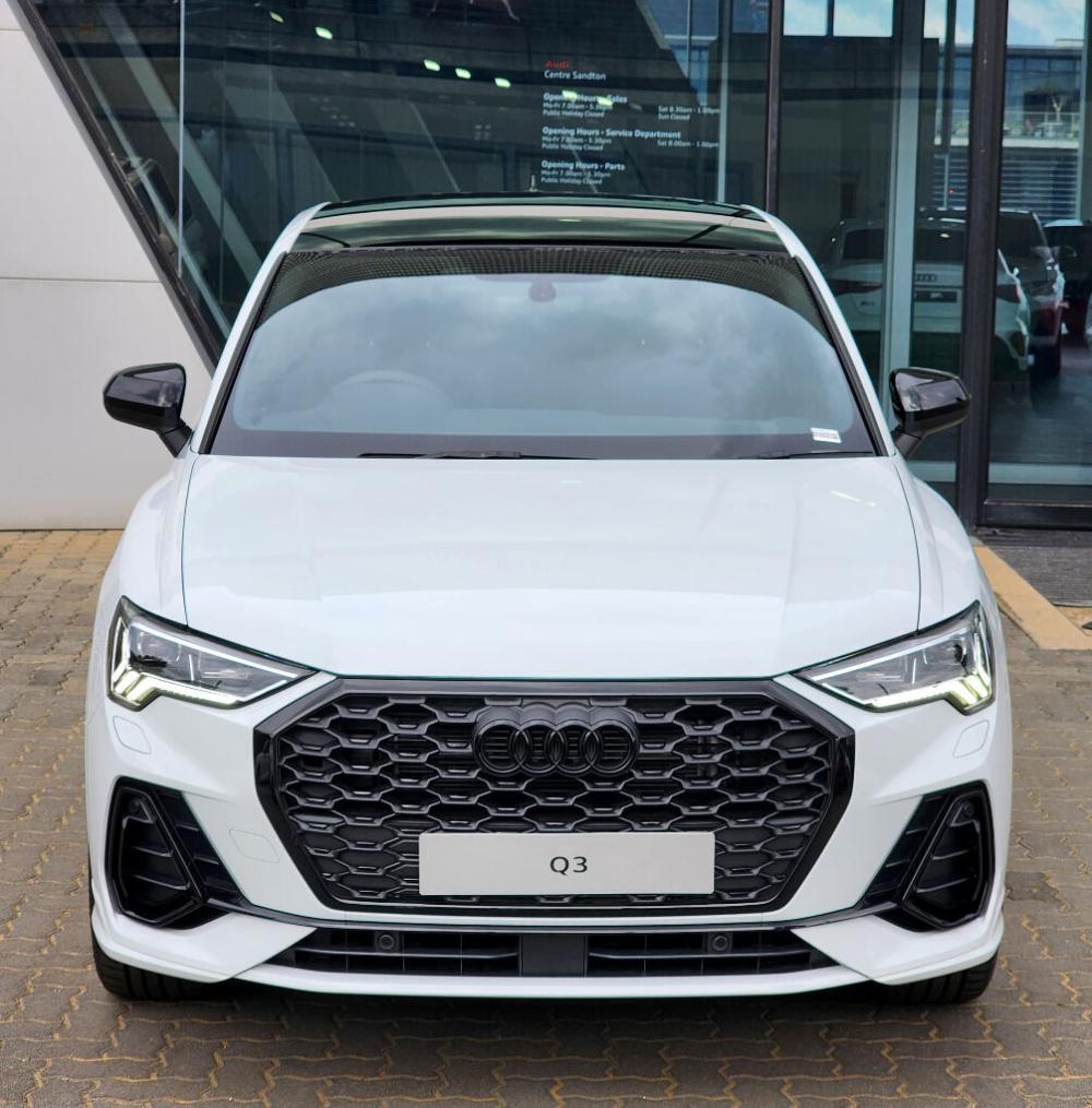 Audi Q3 Sportback Black Edition 35 TDI S tronic, image 2