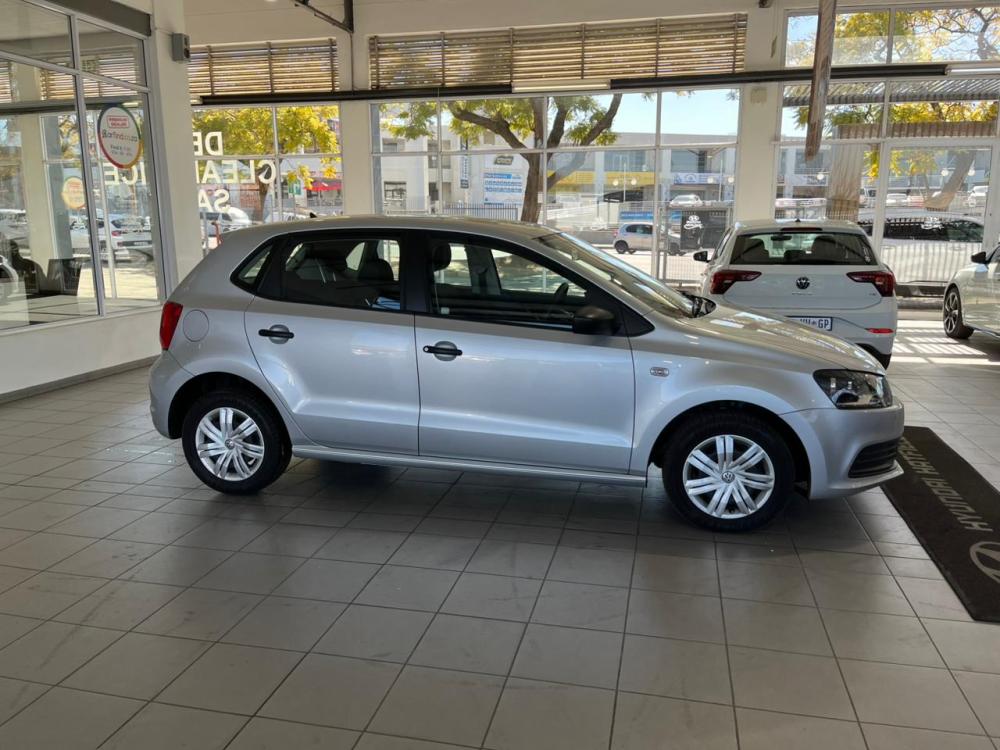 VOLKSWAGEN POLO VIVO 1.4 TRENDLINE (5DR), image 2