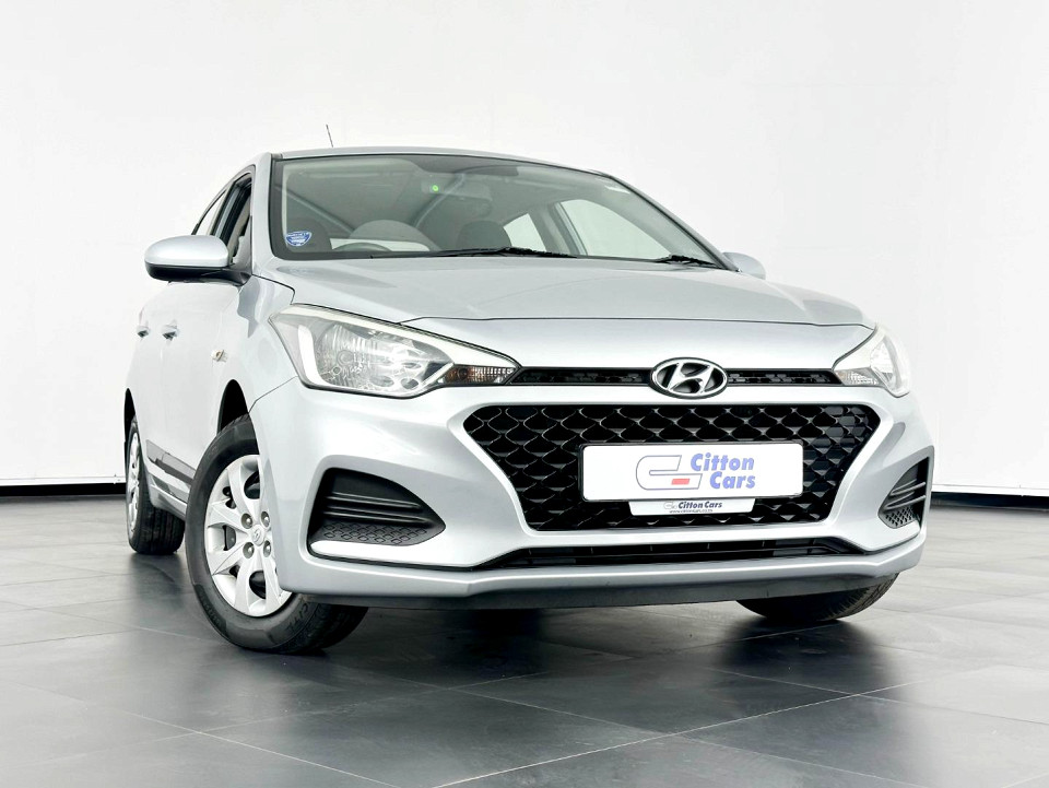 HYUNDAI i20 1.4 MOTION A/T, image 2
