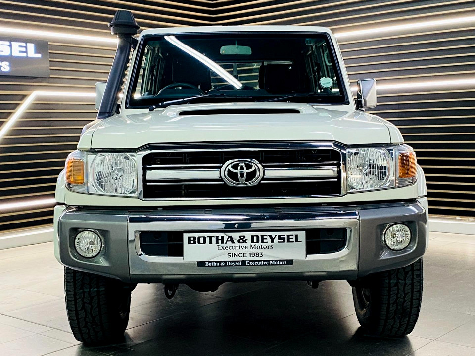 Toyota Land Cruiser 79 4.5D V8 P/U D/C, image 2