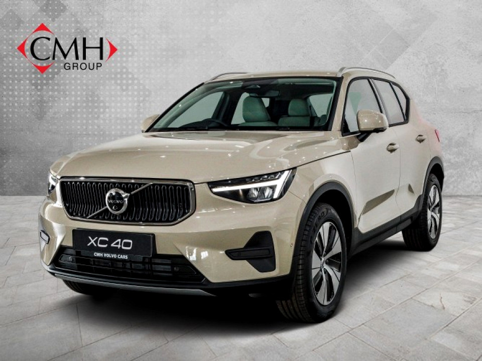 VOLVO XC40 B3 ESSENTIAL GEARTRONIC (MILD HYBRID), image 1