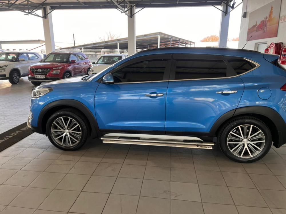 HYUNDAI TUCSON 2.0 ELITE A/T, image 2