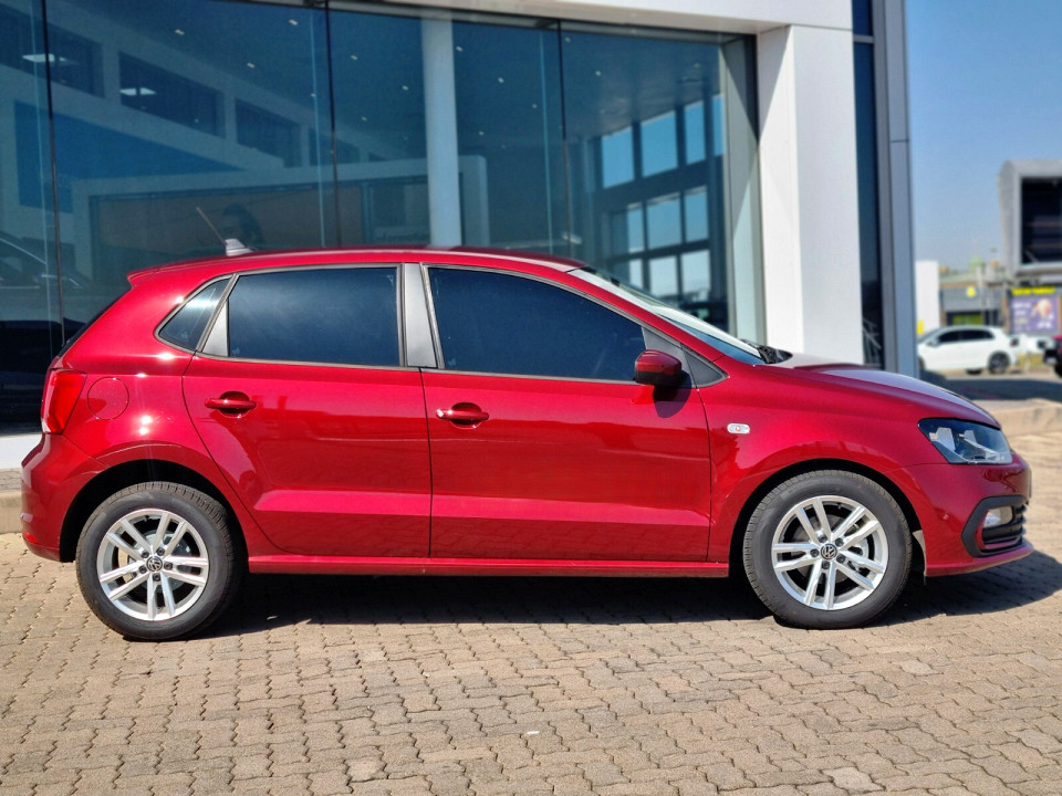 VOLKSWAGEN POLO VIVO 1.4 LIFE (5DR), image 2