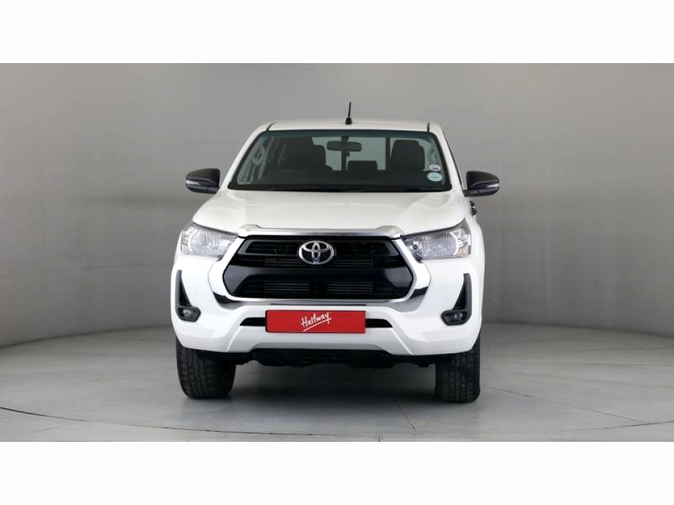 TOYOTA HILUX 2.4 GD-6 RAIDER 4X4 A/T P/U D/C, image 2