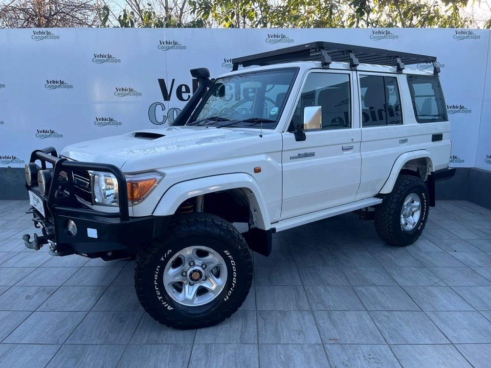 TOYOTA LANDCRUISER 76 4.5D V8 S/W, image 2