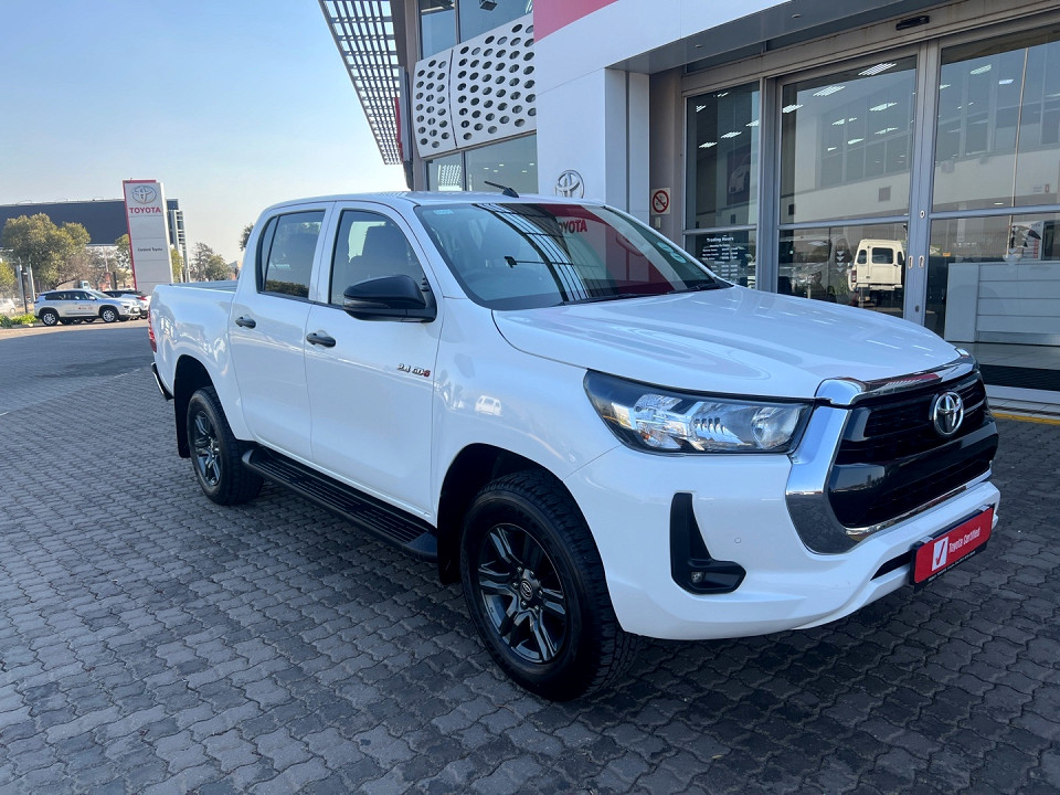 Toyota Hilux Double Cab  2.4GD6 RB Raider AT, image 1