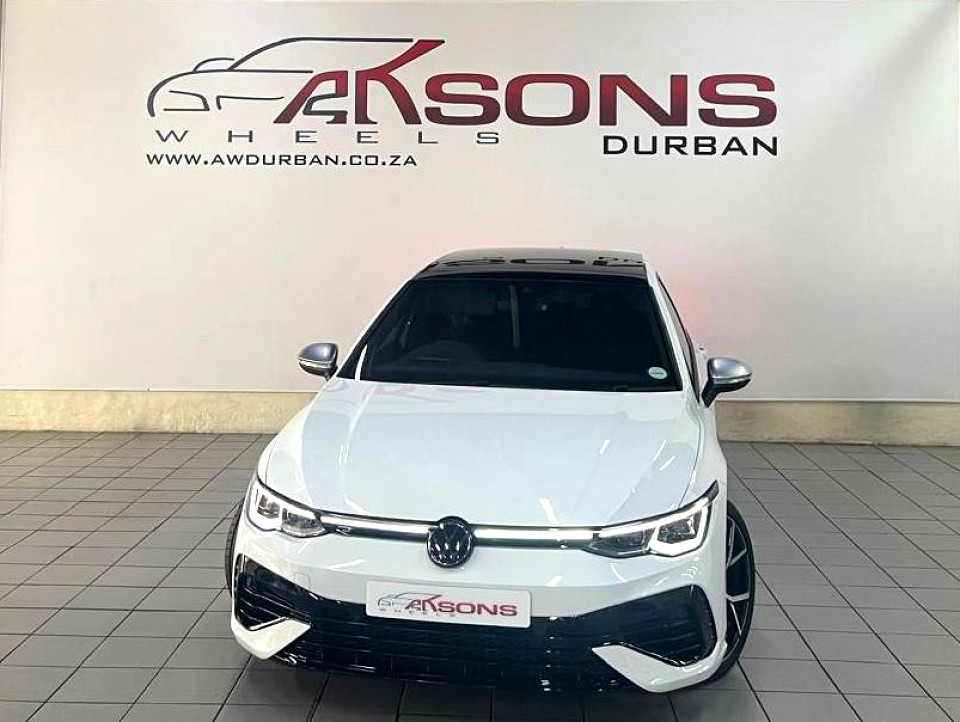 VOLKSWAGEN GOLF 8 2.0 TSI R DSG, image 1