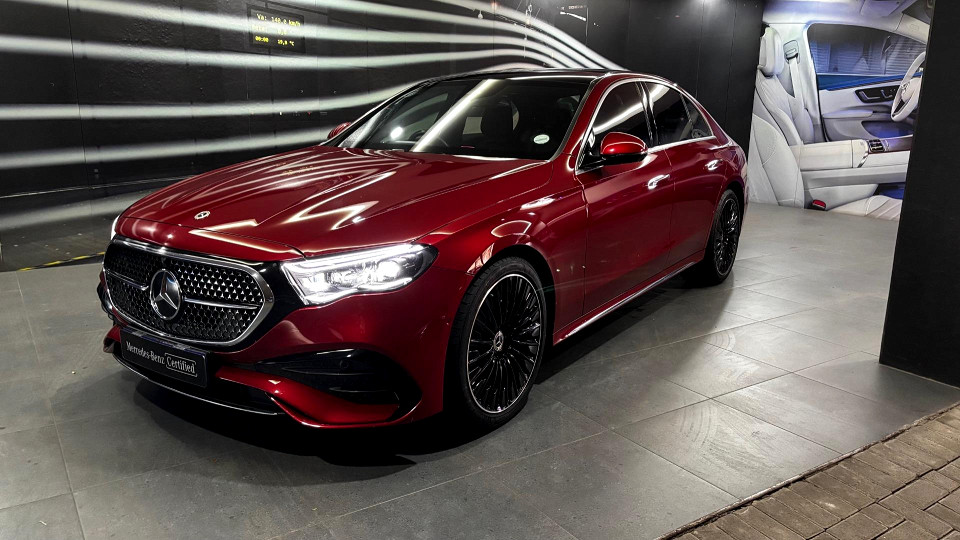 MERCEDES-BENZ E 220d, image 1