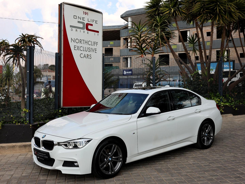 BMW 320i A/T (F30), image 1