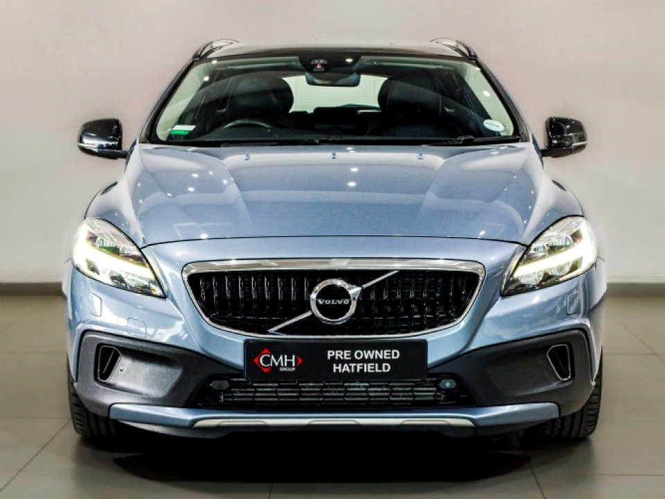 VOLVO V40 CC D3 INSCRIPTION GEARTRONIC, image 2