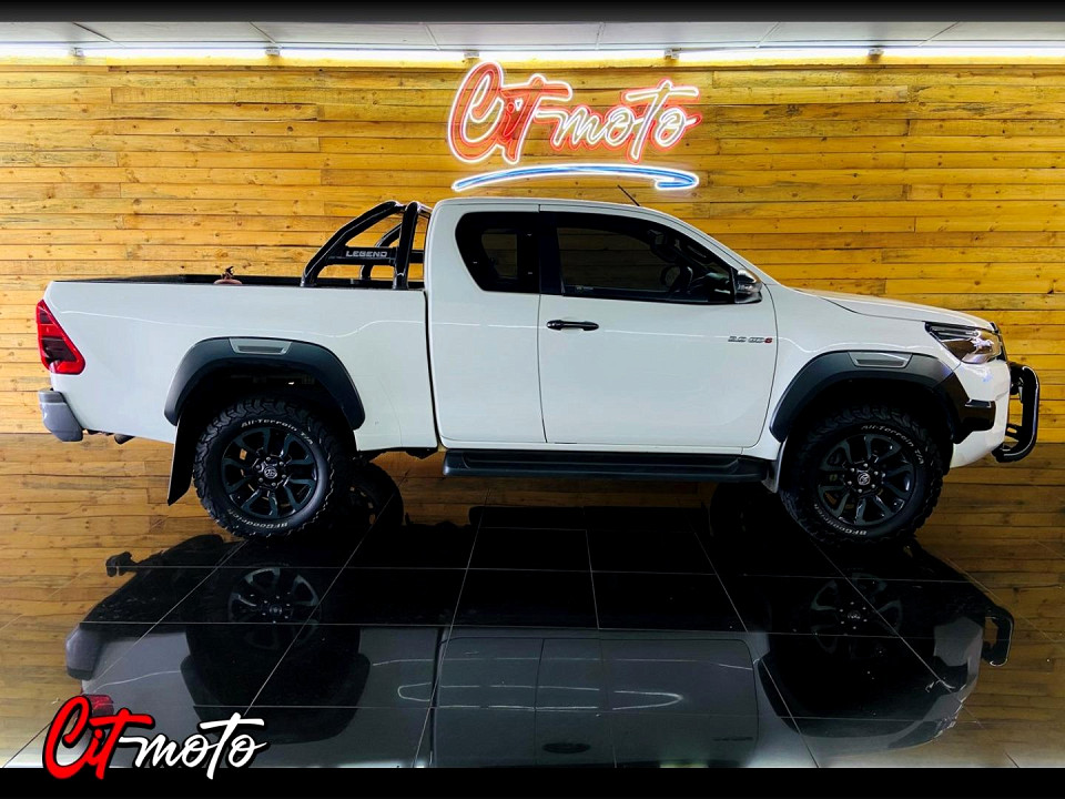 TOYOTA HILUX 2.8 GD-6 RB LEGEND A/T P/U E/CAB, image 2