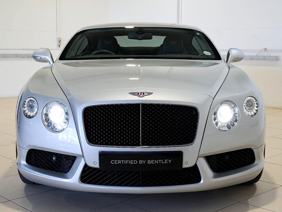 BENTLEY CONTINENTAL GT V8, image 2